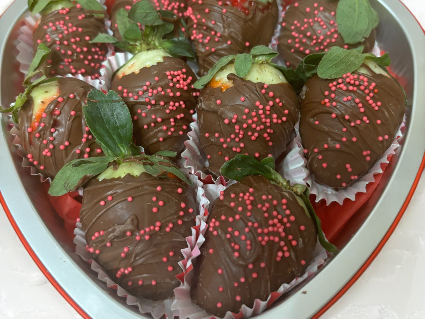 Valentine's Day Chocolate-Covered Strawberries